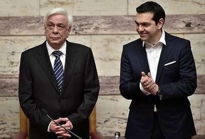Pavlopulos yemin ederek göreve başladı