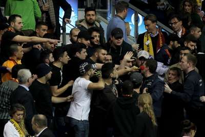 Alba Berlin-Galatasaray maçında gerginlik