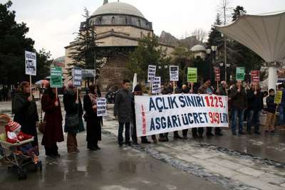 TOKAT'TA ASGARİ ÜCRET ZAMMINA TEPKİ