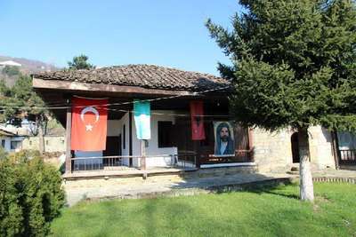 Makedonya'da türbeye saldırı
