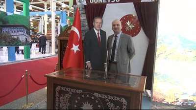 'Rize Tanıtım Günleri'nde Erdoğan maketi