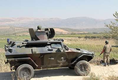 Beş Hollandalı sınırda yakalandı