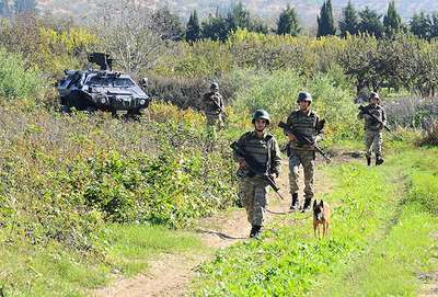DAEŞ üyesi Çinli çift yakalandı