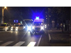 Diyarbakır’da iki otomobilin çarpıştığı trafik kazasında 2’si ağır 5 çocuk yaralandı