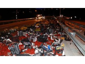 Sebze Yüklü Kamyon Devrildi: 1’i Ağır, 3 Yaralı