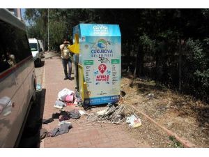 Dar Gelirli Vatandaşlar İçin Toplanan Giysileri Çaldı