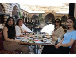 Diyarbakır'da Normalleşme Süreci, Ciğer Kebabı Ve Kahvaltıyla Başladı 