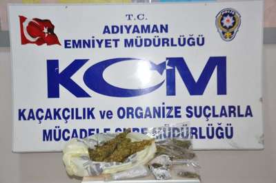 ADIYAMAN’DA YARIM KİLO ESRAR, 3 GÖZALTI