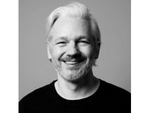 Wikileaks’in Kurucusu Assange'in 'Solunum Problemi' Nedeniyle Mahkemeye Katılamadı