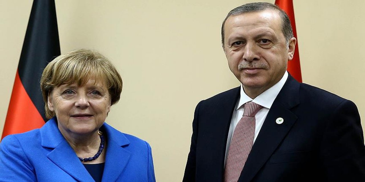 Berlin Ankara'yı zorda bıraktı: Erdoğan Merkel ile görüşecek