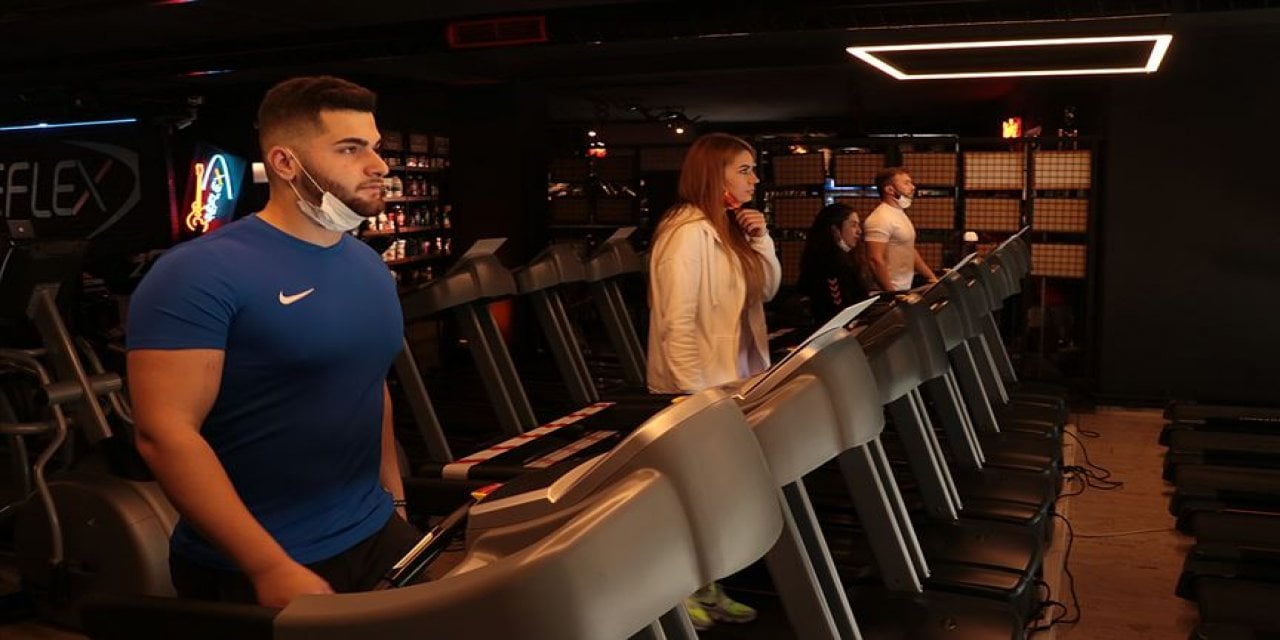 Salgında gevşeme olsa bile mesafe kuralı ve maske zorunluluğu kalıyor