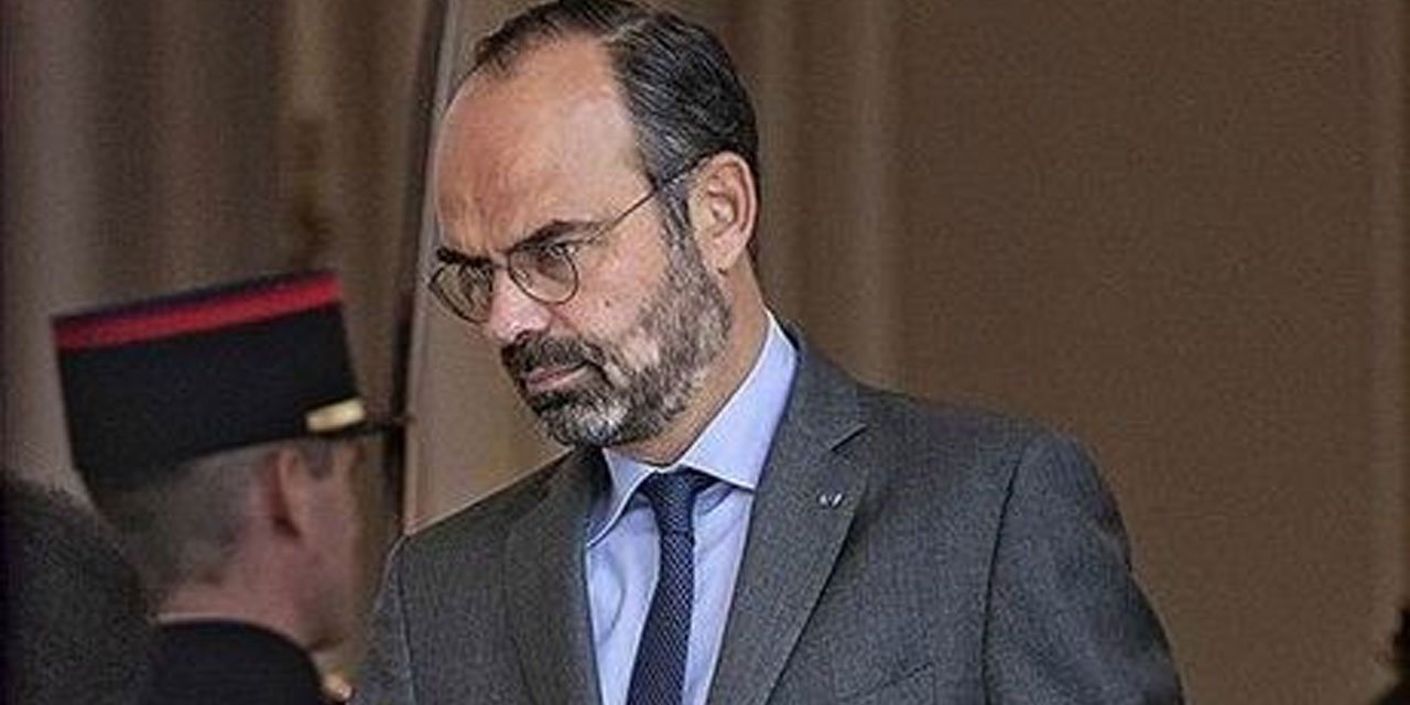 Paris'te sular durulmuyor: Eski başbakan ve sağlık bakanlarına salgın soruşturması