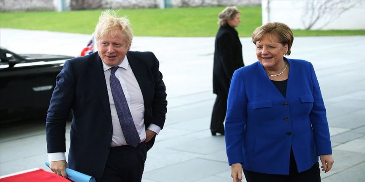 Johnson ve Merkel'in Brexit endişeleri: Koronavirüslü ekonomi korkutuyor