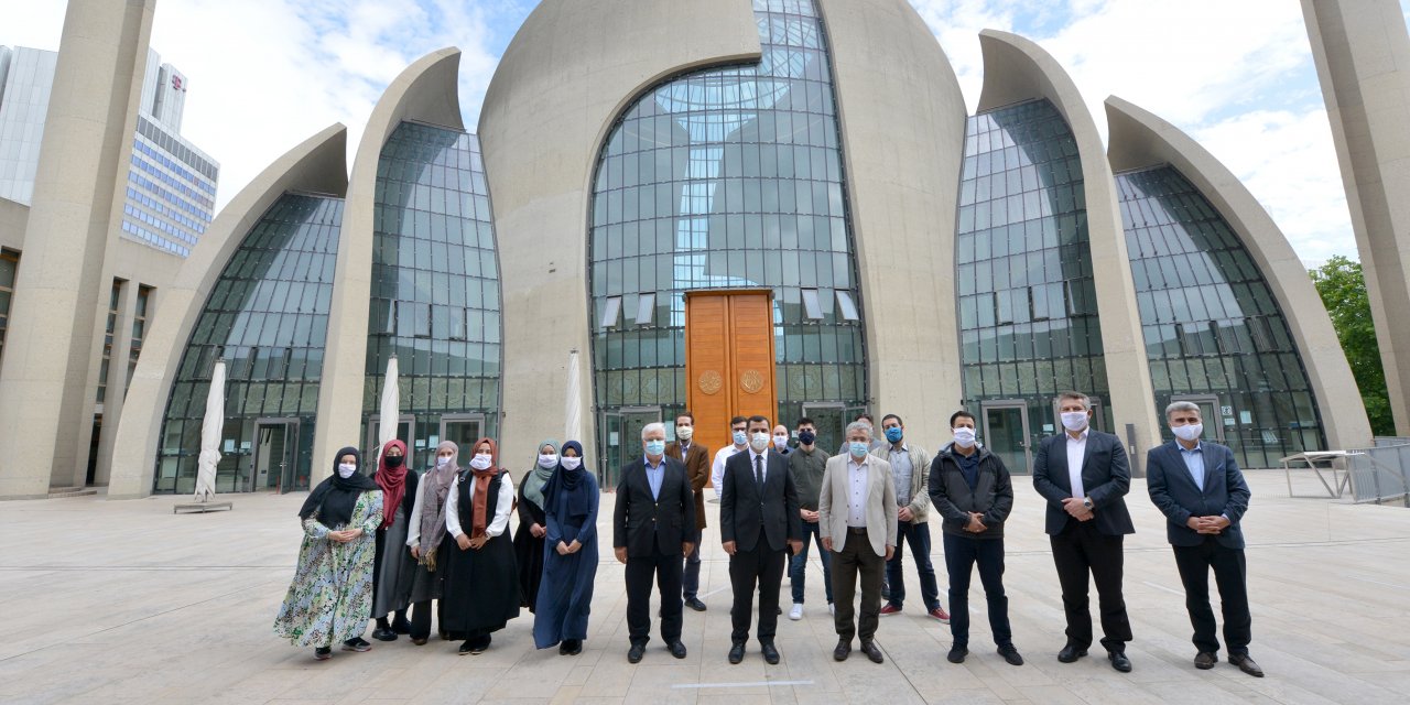 Almanya’da İslam’ı anlatacaklar: Cami rehberleri eğitmenleri geliyor