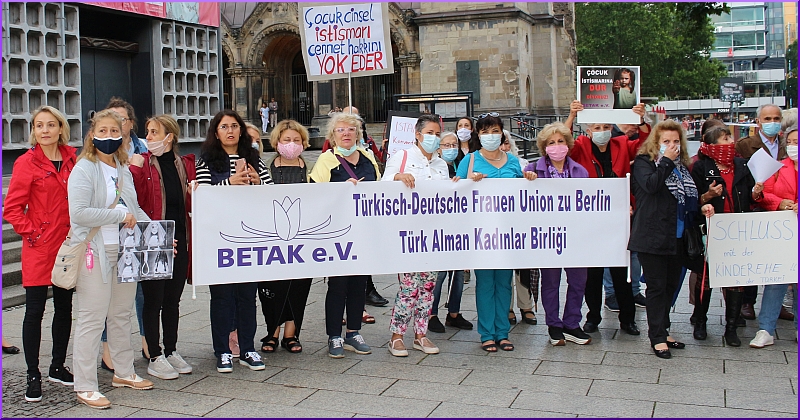 Berlin’den Türkiye’ye kadın sesi: “Çocuk istismarı affına hayır!”