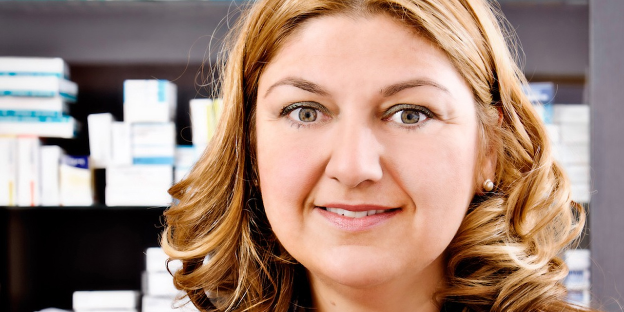 Psikiyatrist Dr. Elif Cındık-Herbrüggen’in salgın ve aşı uyarısı: “Dişinizi sıkın”