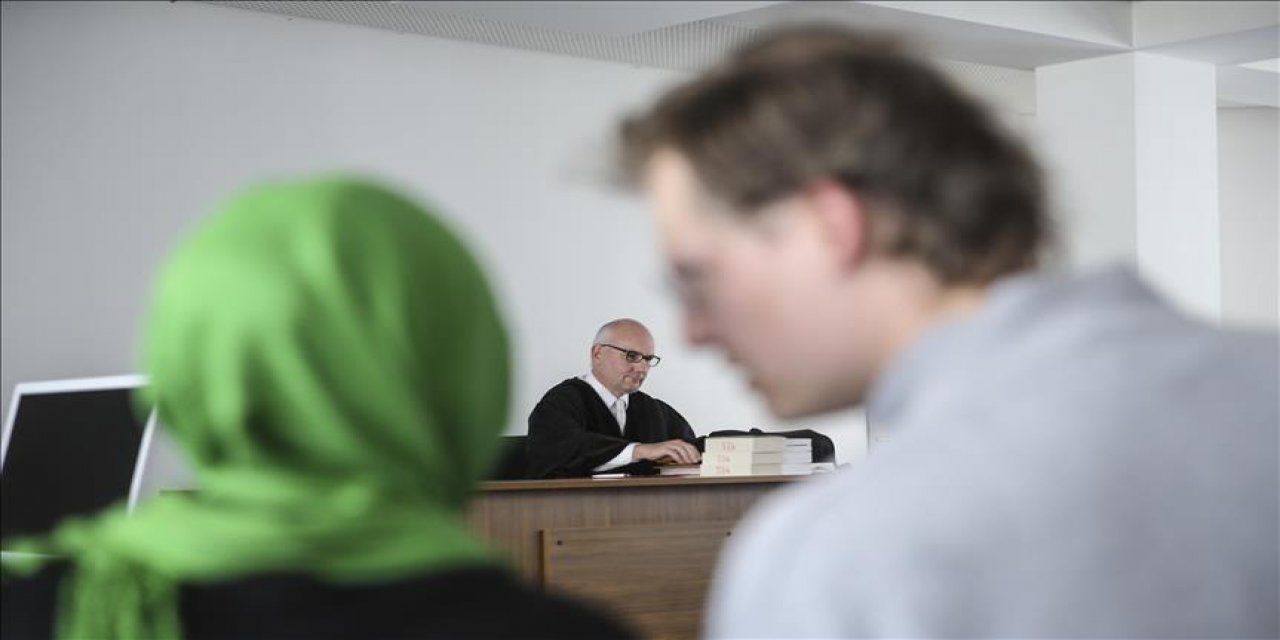 Berlin yasağı “iş”ten delindi: Öğretmenlere başörtüsü yasağı hukuka aykırı