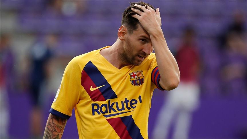 Barcelona’dan ayrılmak isteyen Lionel Messi ilk antrenmana katılmadı