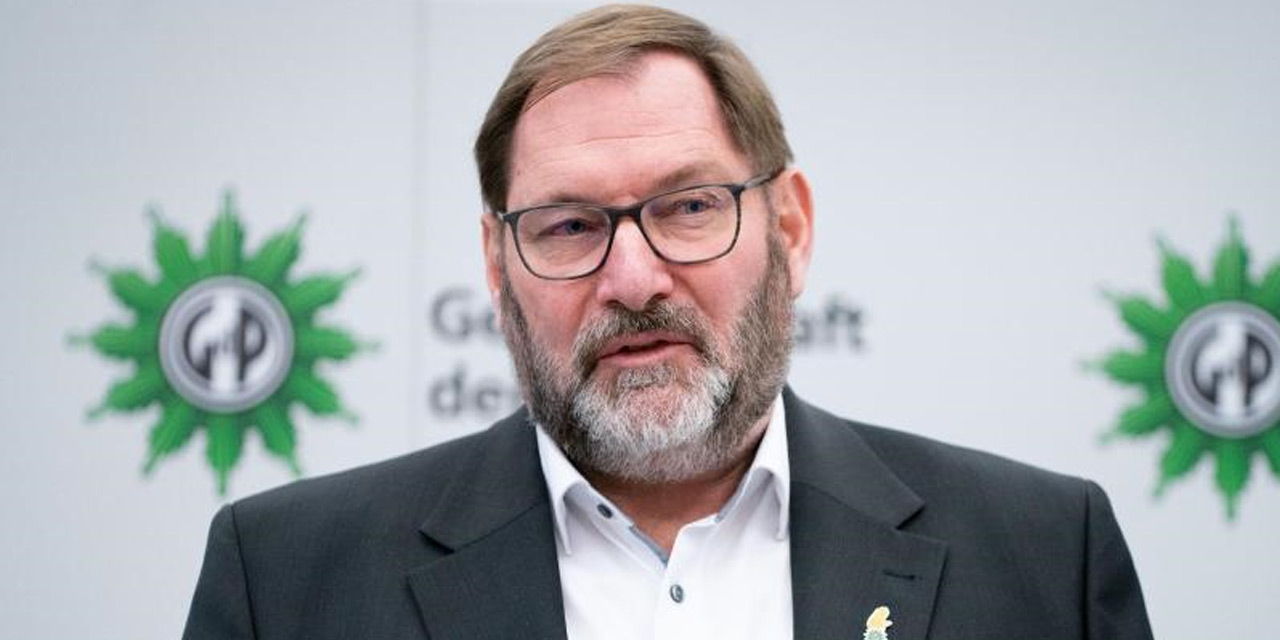 Korona Berlin'i sarsıyor: Alman polis sendikasından da “gösterilerde aşırı sağ” uyarısı