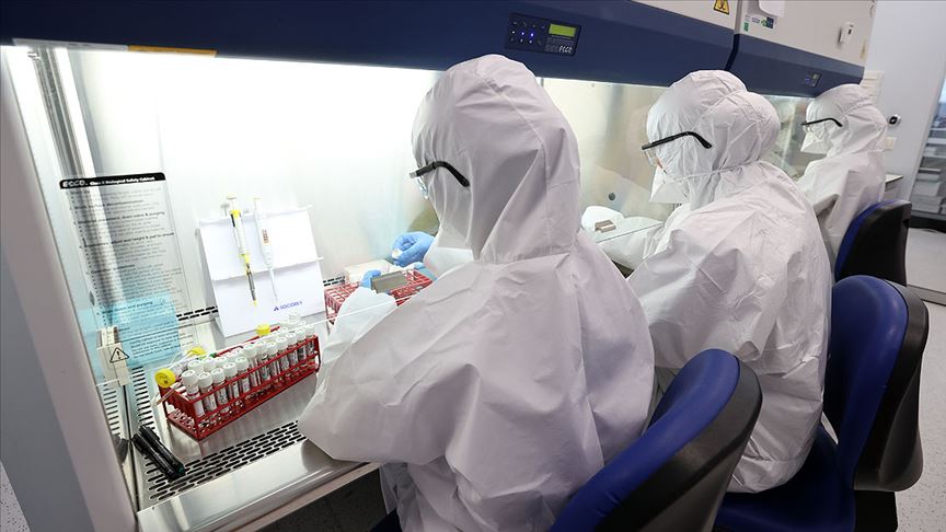 Avrupa’nın teknoloji merkezinde teknik yetersizlik: Almanya’da en az 10 bin kişinin test sonuçları günlerdir çıkmadı