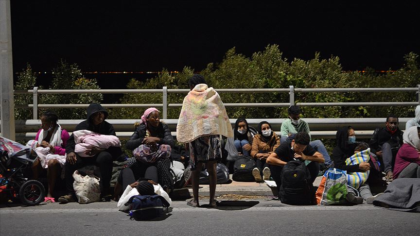 Moria sığınmacı kampında tekrar yangın çıktı: 408 refakatsiz çocuk nakledilecek