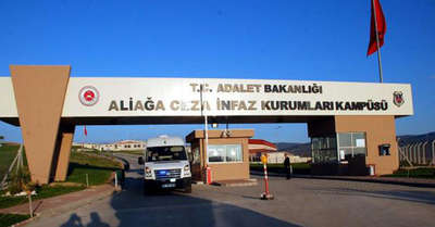 O cezaevinin müdürü görevden alındı