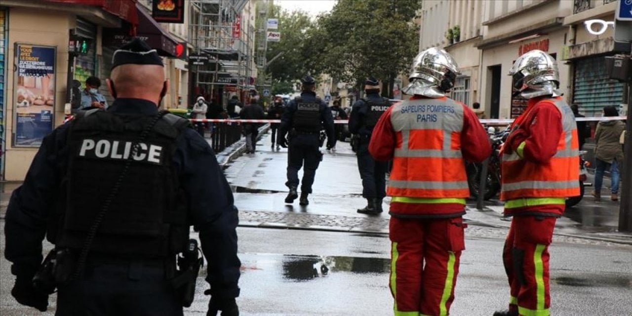 Charlie Hebdo binasında 4 kişiyi bıçaklamıştı: Şüpheli, saldırıyı üstlendi
