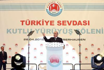 'Gauck asıl 2. Dünya Savaşı'na eğilsin'