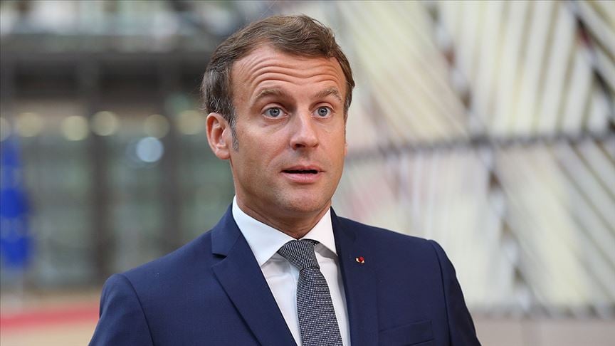 Viyana’dan sonra Paris mi? Derneklere, camilere ve başörtüsüne sıkı denetim