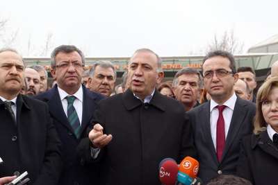 CHP, TRT'yi protesto etti