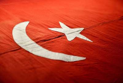 Osmanlı Bayrağı Türkiye'ye iade edildi