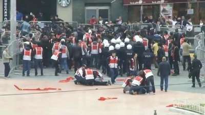 Taksim bir anda hareketlendi