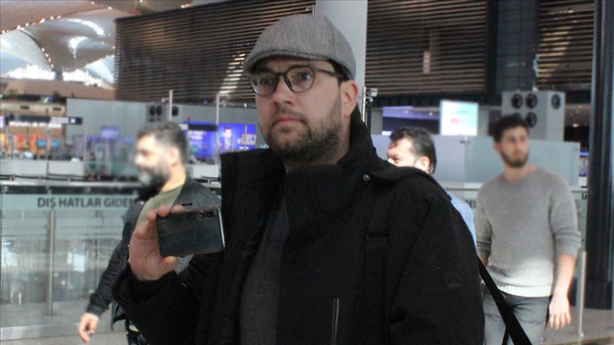 Kuran yakmak isteyen Danimarkalı ırkçı siyasetçiye 4 ülke izin vermedi