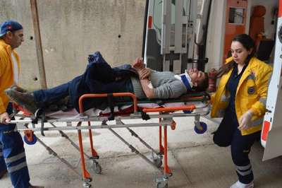 İznik Gölü kıyısında motosiklet cipe çarptı: 2 yaralı
