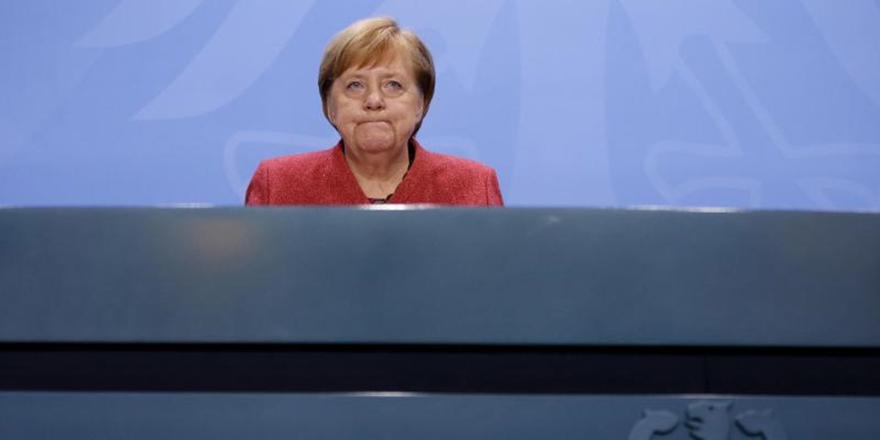 Merkel dediğini yaptıramayınca “sosyal teması daha da azaltma” çağrısında bulundu