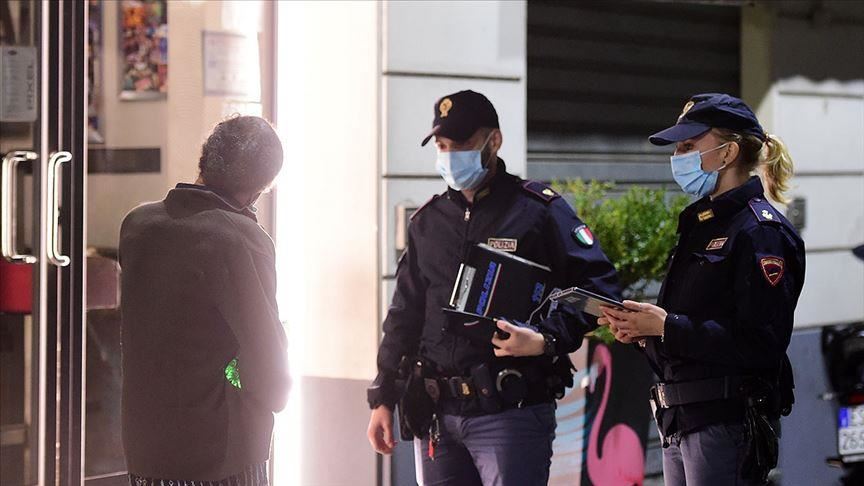 İklim zorlaması: Milano’da stat, park ve otobüs durakları gibi alanlara sigara içme yasağı geliyor