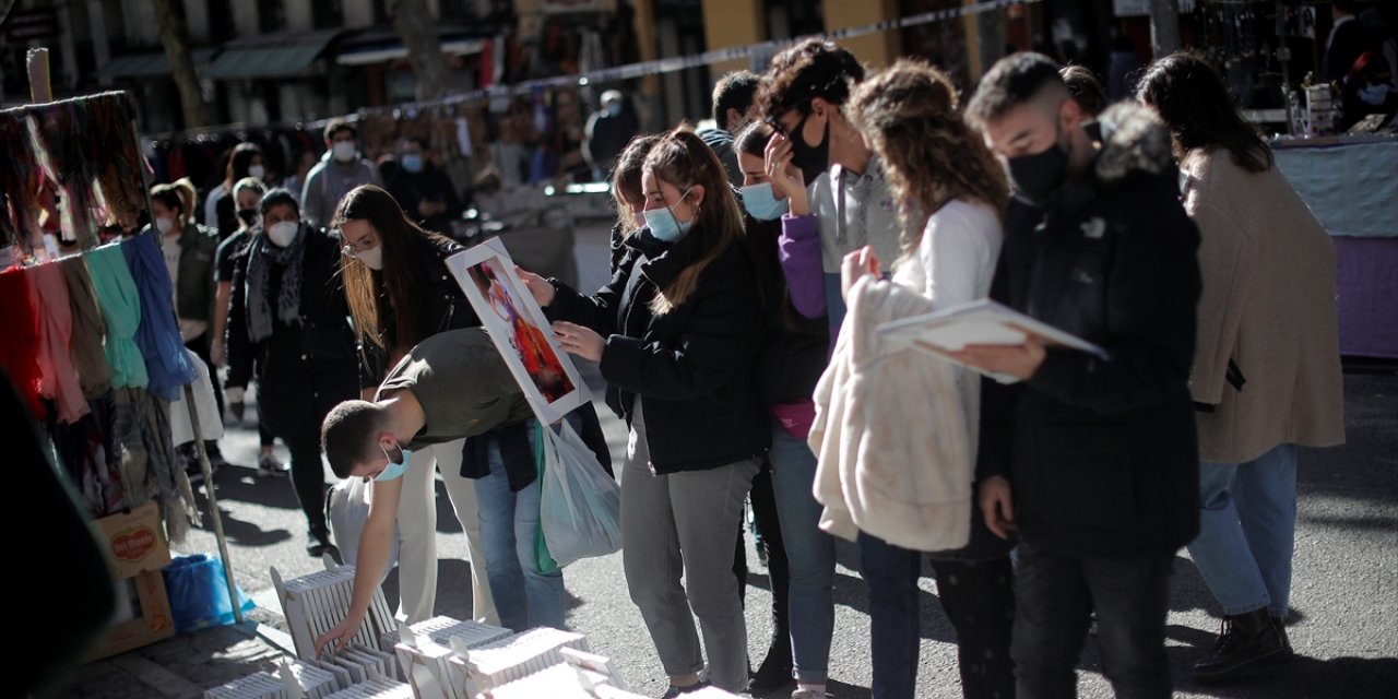 Protestolar sonuç verdi: Madrid’in ünlü bitpazarı yeniden açıldı