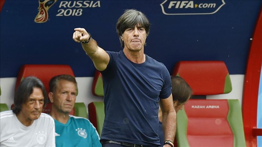Federal Almanya Futbol Federasyonu, teknik direktör Löw ile devam kararı aldı