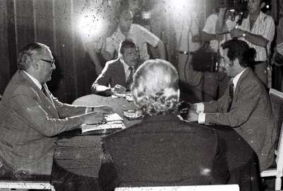 İlk görüşmelerin fotoğrafları