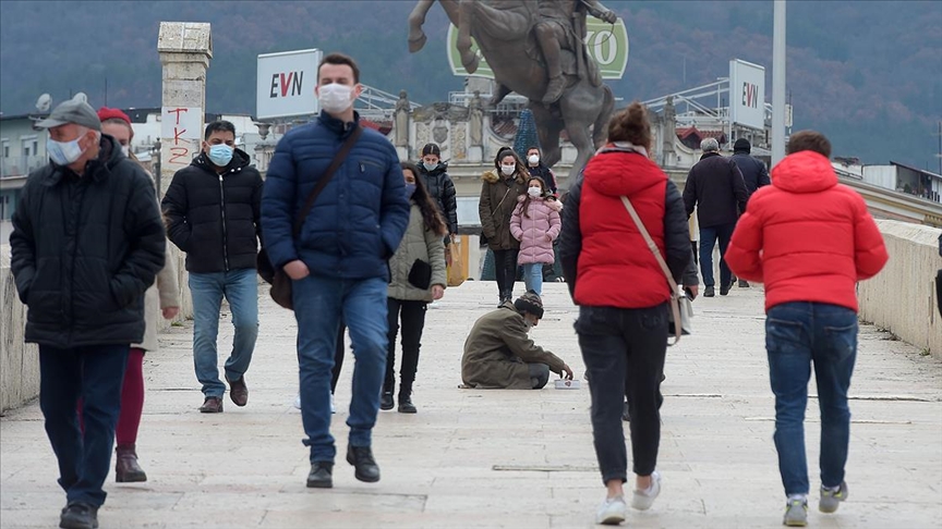 Çekya ve Polonya’da üçüncü dalga korkusu: Yeni kısıtlamalar geliyor