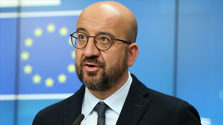 “Koronalı Macron” ile görüşen AB Konseyi Başkanı Michel de karantinaya giriyor