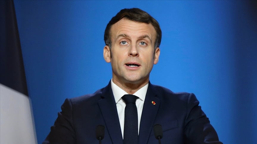 Covid-19’a yakalanan Macron: “Sağlık durumum iyi”