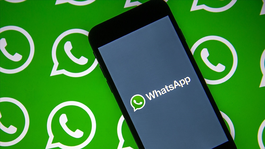 Siber Haklar Uzmanı Yaman Akdeniz anlattı: WhatsApp’ı silmek çözüm mü?