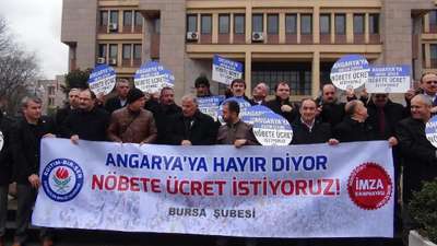 Bursa’da öğretmenlerden nöbet ücreti eylemi