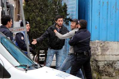 Ümraniye'de çekçekçi ile hurdacı kavgası