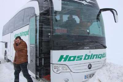 Karlıova'da okullara 2 gün kar tatili (3)