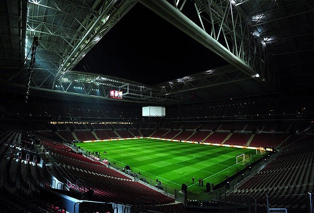 EURO 2016'da sigara yasak