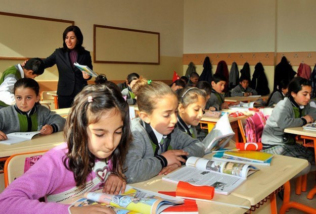 Okullara 'seçim tatili'