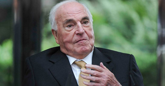 Helmut Kohl yoğun bakımda