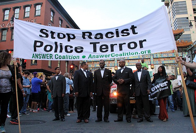 Jüri polisi suçlu buldu